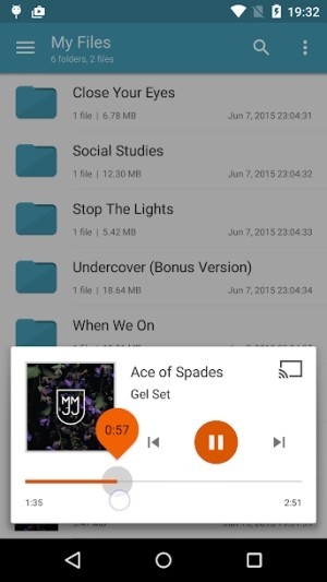 Tích hợp cả trình phát nhạc