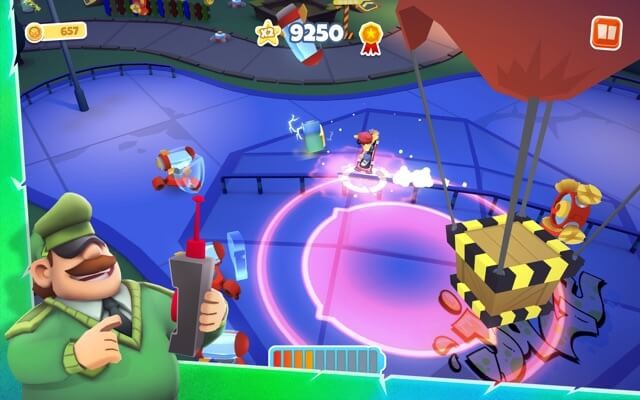 Trượt ván và chống lại người bảo vệ cùng tay sai của hắn trong game Subway Surfers Tag