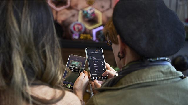 Chiếc điện thoại thông minh biến thành bộ điều khiển gam Sunderfolk tiện lợi