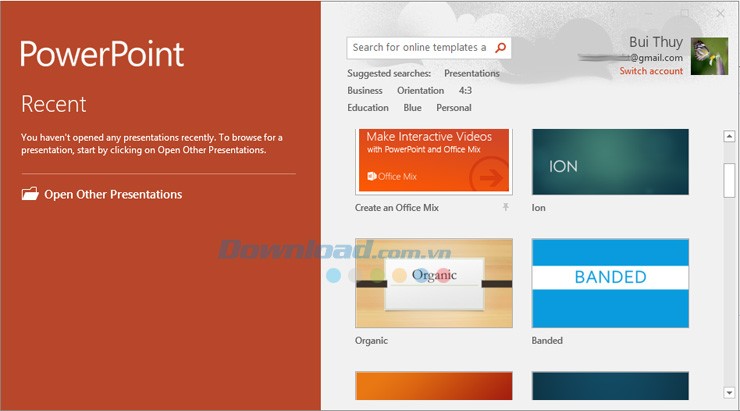 Giao diện PowerPoint khi khởi động