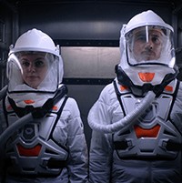 The Complex Game: Kinh dị khoa học viễn tưởng gay cấn