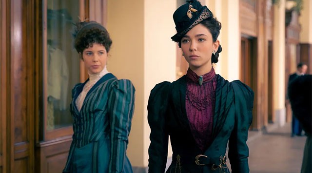 Bộ phim xoay quanh cuộc đời và sự nghiệp của nữ luật sư đầu tiên ở Ý, Lidia Poet