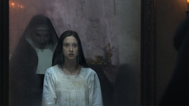 The Nun 2 nổi bật với những màn hù dọa thót tim vốn là 'đặc sản' của series The Conjuring