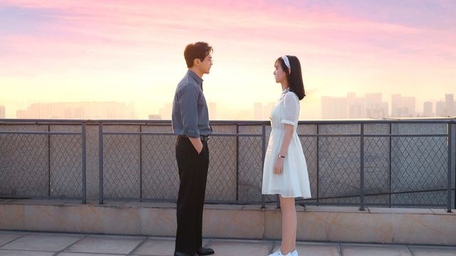 Đối mặt với những rắc rối nơi công sở và cả tình yêu