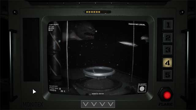 Quan sát kỹ camera để phát hiện ra các sinh vật nguy hiểm