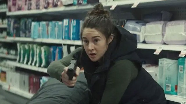 To Catch a Killer nổi bật với những pha hành động, truy đuổi thót tim