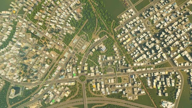 Xây dựng công trình cơ bản và dịch vụ để mở rộng thành phố, thu hút thêm dân số mới