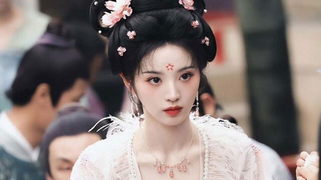 Vũ Trinh do Điền Hi Vi đóng: Là quận chúa xinh đẹp chưa chồng dù đã 26 tuổi