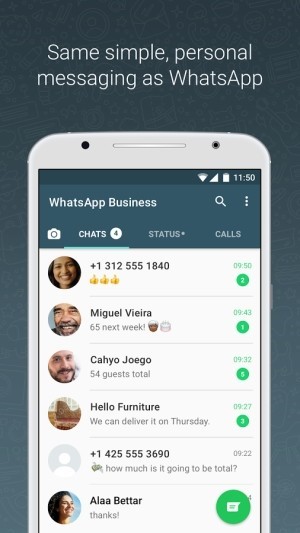 Có tính năng nhắn tin riêng như WhatsApp Messenger