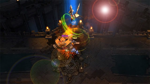 Wide Cross PC mang đến nhịp độ nhanh nhưng vẫn giữ được cơ chế điều khiển đơn giản