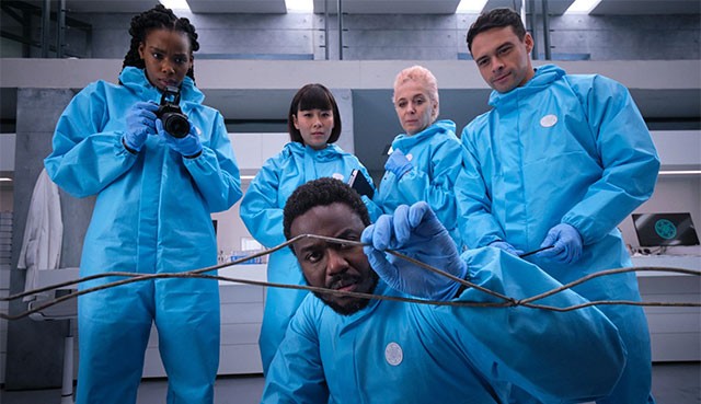 Bộ phim tập trung vào chuyên gia pháp y Wolfe cùng những cộng sự của mình trong quá trình giải quyết các vụ án phức tạp và đầy thách thức