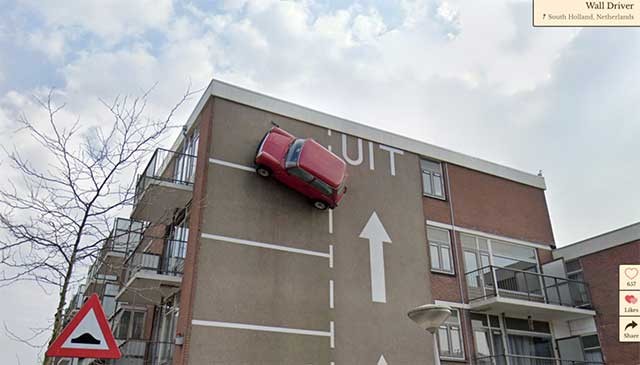 Người dùng có thể di chuyển như trong Google Maps để quan sát cảnh vật