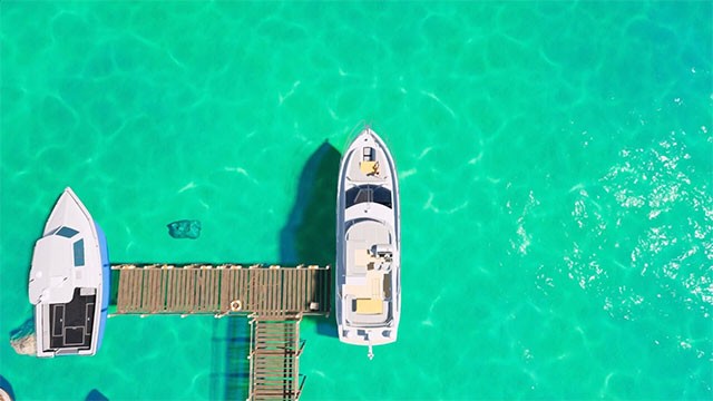 Phát triển công ty du lịch bằng cách mở rộng tour, nâng cấp du thuyền và dịch vụ