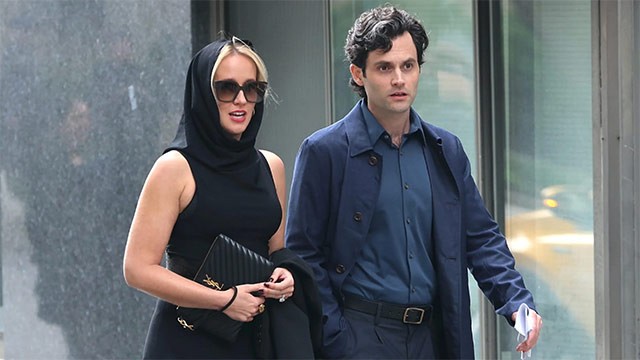 You (TV Series) được chuyển thể từ loạt tiểu thuyết của Caroline Kepnes