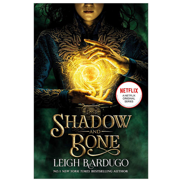 bộ shadow and bone book 1: a netflix original series